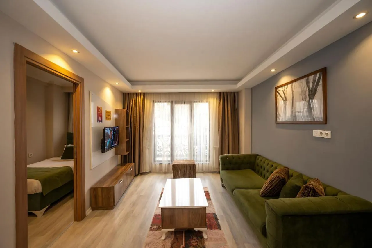 Marida Suit - Istanbul Taksim