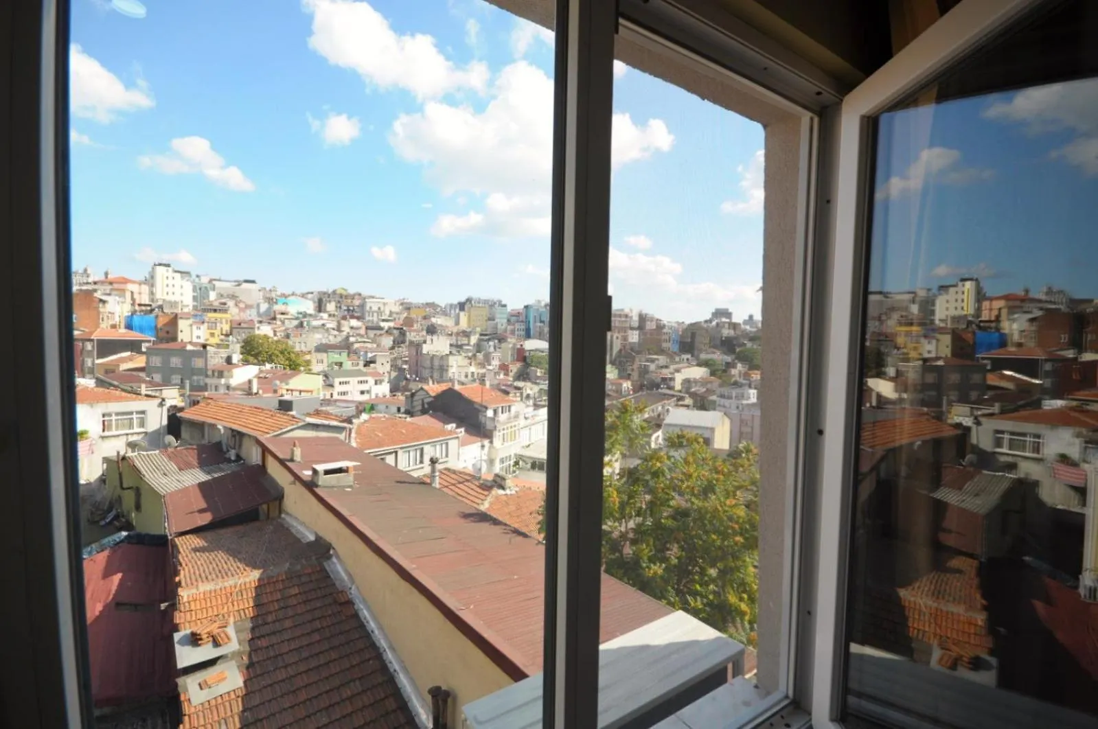 Marida Suit - Istanbul Taksim