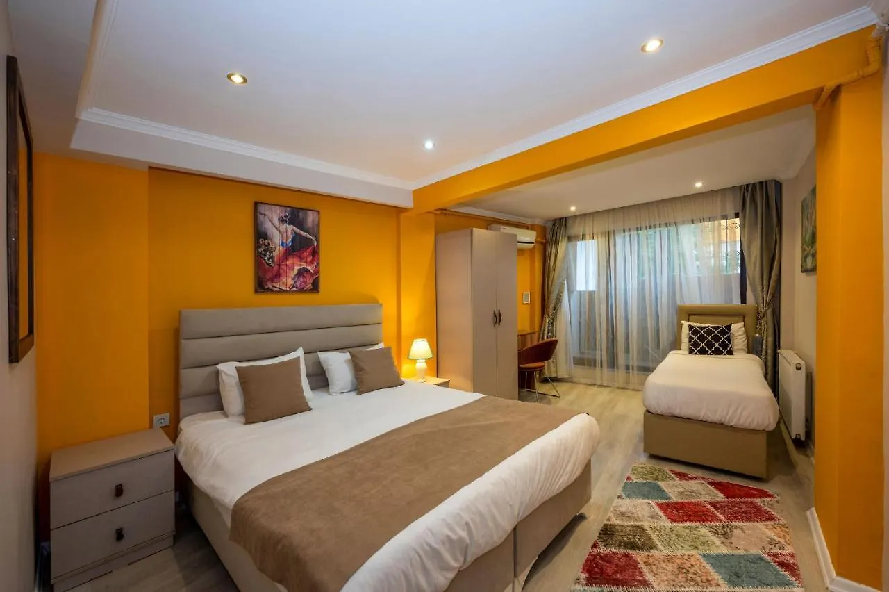 Marida Suit - Istanbul Taksim