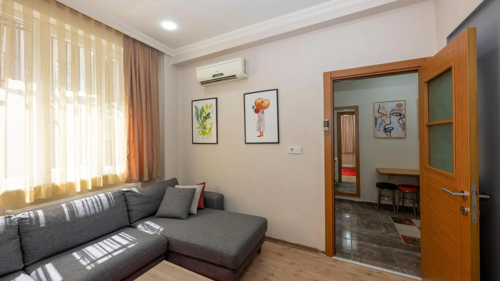Marida Suit - Istanbul Taksim